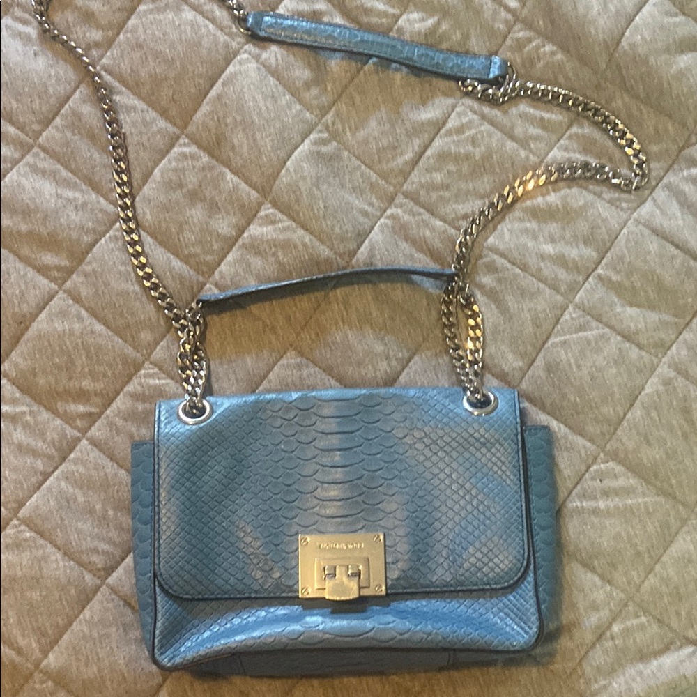 Michael Kors Elegant Blue Textured Shoulder Bag with Chain Strap